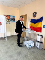 Глава Администрации Пролетарского района призывает жителей принять участие в выборах Губернатора Ростовской области